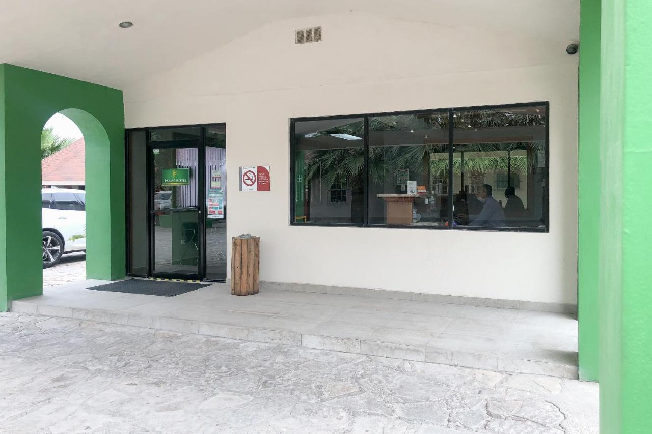 Capital O Palms Hotel, Acuna Ciudad Acuña Екстериор снимка